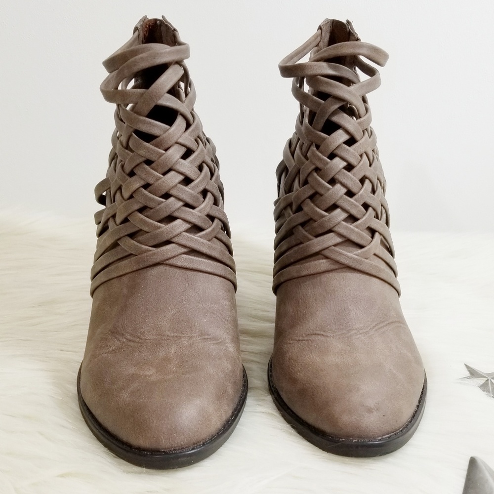 SOLD Faryl Robin strappy cage ankle boots taupe gray 10 - Picture 2 of 8